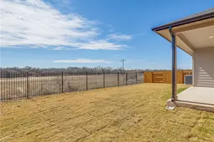 401 Rainmaker Ln, Bastrop, TX 78602 - Photo 29