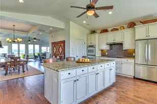 115 Hill Loop, Spicewood, TX 78669 - Photo 5