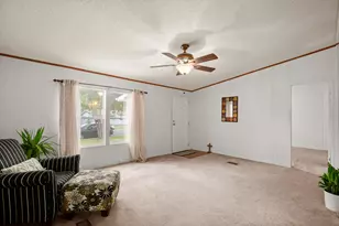 1104 Vasquez St, Austin, TX 78741 - Photo 5