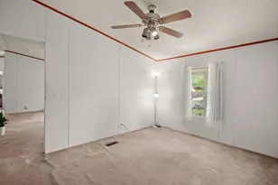 1104 Vasquez St, Austin, TX 78741 - Photo 11