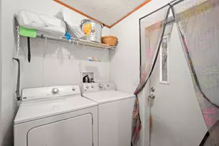 1104 Vasquez St, Austin, TX 78741 - Photo 15