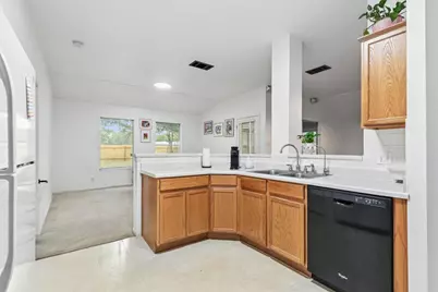 913 Tanglewood Drive, Leander, TX 78641 - Photo 9