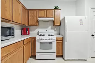 913 Tanglewood Dr, Leander, TX 78641 - Photo 7