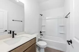 605 Ridge Point Dr, Georgetown, TX 78628 - Photo 15