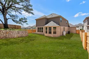 605 Ridge Point Dr, Georgetown, TX 78628 - Photo 31