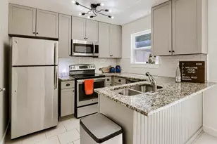 6211 Manor Rd, Austin, TX 78723 - Photo 5