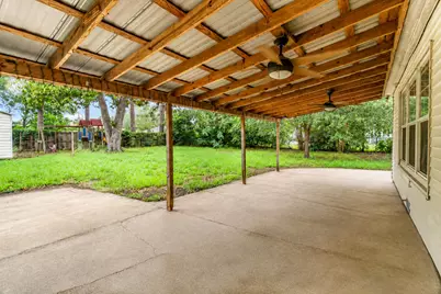 709 NE Tiger Lane, Smithville, TX 78957 - Photo 25