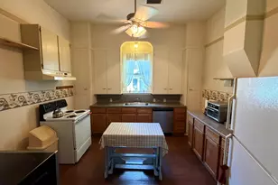 701 Garwood St, Smithville, TX 78957 - Photo 17