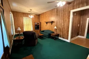 701 Garwood St, Smithville, TX 78957 - Photo 13