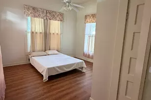 701 Garwood St, Smithville, TX 78957 - Photo 25