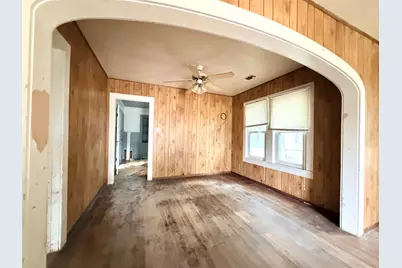702 E 18th Street, Cameron, TX 76520 - Photo 7