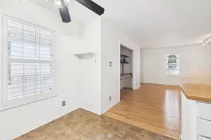 910 Duncan Ln, Austin, TX 78705 - Photo 19