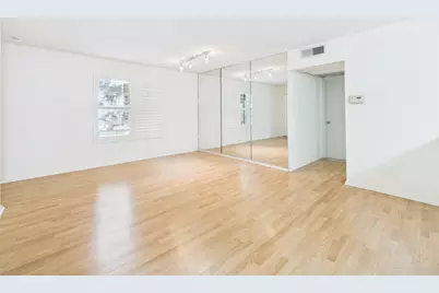910 Duncan Lane #26, Austin, TX 78705 - Photo 15