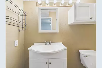 910 Duncan Lane #26, Austin, TX 78705 - Photo 11
