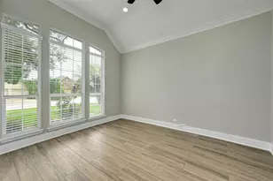 4933 China Garden Dr, Austin, TX 78730 - Photo 5