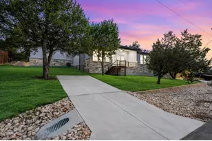 20302 Boggy Ford Rd, Lago Vista, TX 78645 - Photo 31