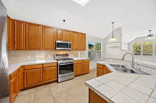 437 Hometown Pkwy, Kyle, TX 78640 - Photo 11