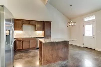 21501 Patton Avenue #B, Lago Vista, TX 78645 - Photo 5