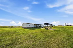 2493 Co Rd 464, Elgin, TX 78621 - Photo 33