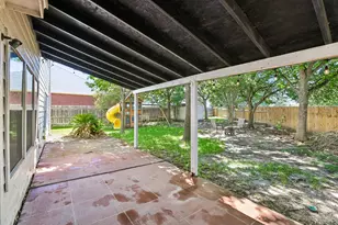 2821 Purple Thistle Dr, Pflugerville, TX 78660 - Photo 35