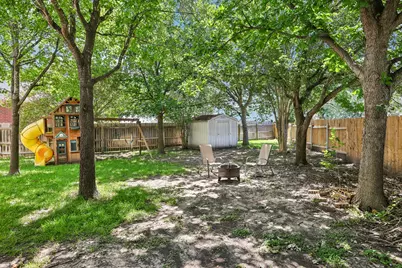 2821 Purple Thistle Drive, Pflugerville, TX 78660 - Photo 33