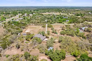 815 Elliott Ranch Rd, Buda, TX 78610 - Photo 31