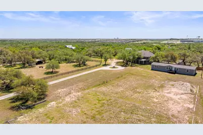 815 Elliott Ranch Road, Buda, TX 78610 - Photo 33