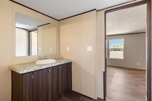 815 Elliott Ranch Rd, Buda, TX 78610 - Photo 39