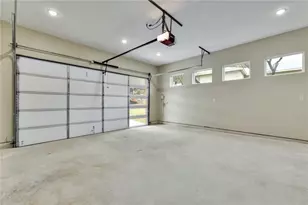 20401 Rock Park Ln, Lago Vista, TX 78645 - Photo 17
