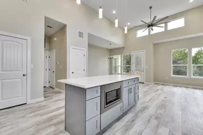 20401 Rockpark Lane, Lago Vista, TX 78645 - Photo 5