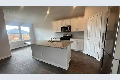 218 Bethpage Drive, San Marcos, TX 78666 - Photo 3