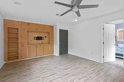 1515 Mearns Meadow Boulevard, Austin, TX 78758 - Photo 15
