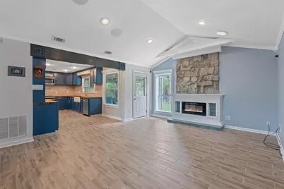 1515 Mearns Meadow Boulevard, Austin, TX 78758 - Photo 11