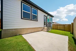 245 Firefox Wy, Jarrell, TX 76537 - Photo 31