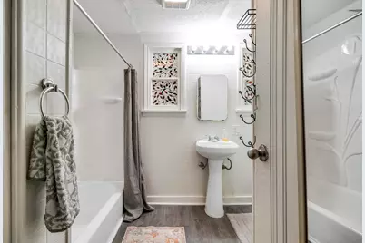 1434 Hicks Avenue, San Antonio, TX 78210 - Photo 17