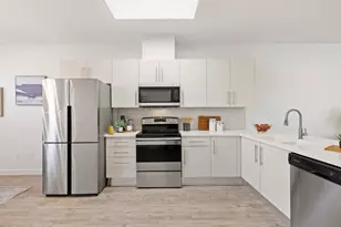 7805 Cooper Ln, Austin, TX 78745 - Photo 5