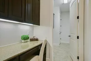 1036 Liberty Park Dr, Austin, TX 78746 - Photo 21