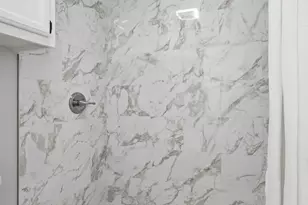 6486 Hart Ln, Austin, TX 78731 - Photo 15