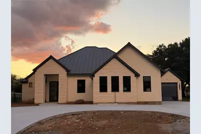 114 Meadowlakes Drive, Meadowlakes, TX 78654 - Photo 3