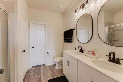 1915 T H Johnson Drive, Taylor, TX 76574 - Photo 11