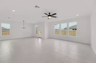 15009 Kiger Mustang Dr, Manor, TX 78653 - Photo 7