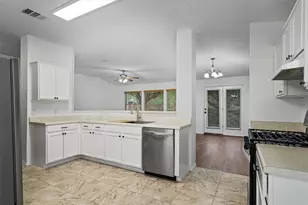 2012 Charlotte Way, Round Rock, TX 78664 - Photo 13