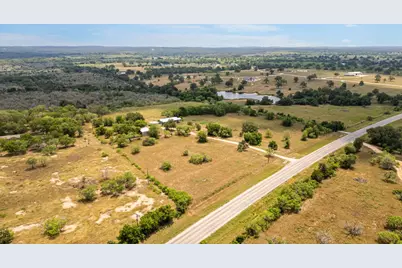 411 Fm 86 Highway, Red Rock, TX 78662 - Photo 31