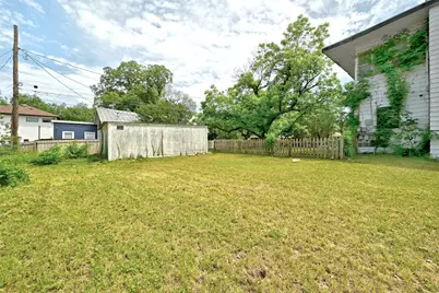 1107 Travis Heights Boulevard, Austin, TX 78704 - Photo 11