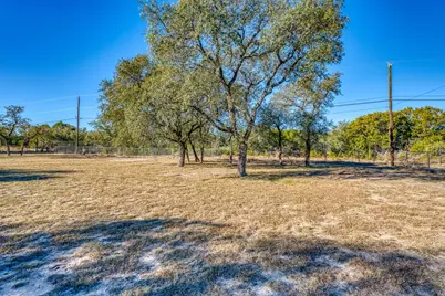 326 Sunrise Hills, Lampasas, TX 76550 - Photo 5