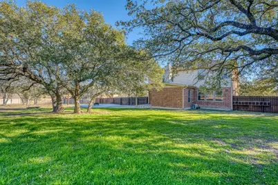 326 Sunrise Hills, Lampasas, TX 76550 - Photo 37