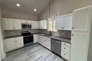 134 Pope Bend N, Cedar Creek, TX 78612 - Photo 9