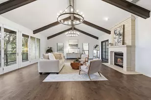 102 Laura Ln, Austin, TX 78746 - Photo 7