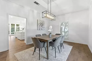 102 Laura Ln, Austin, TX 78746 - Photo 11