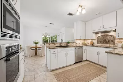 5900 Overlook Drive, Austin, TX 78731 - Photo 15
